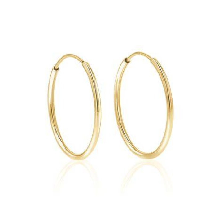 gold earrings