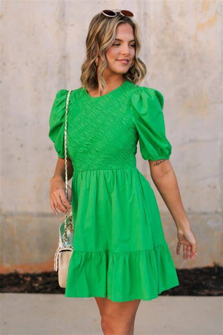 green puff sleeve dress
