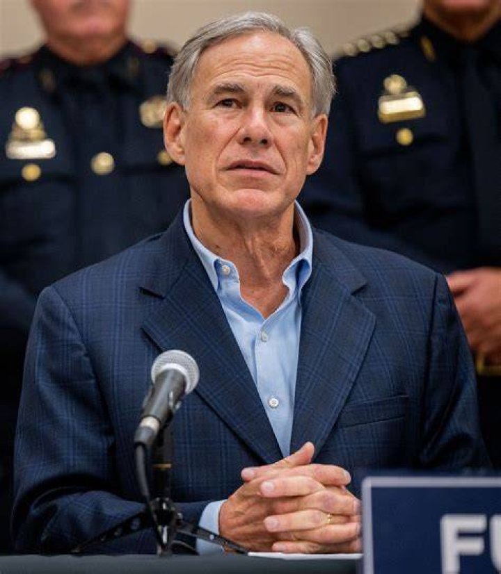 Greg Abbott's wheelchair-bound appearance left voters wondering what happened to him