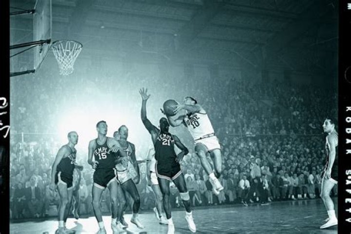 Groat, who played basketball before switching to baseball, served as a color analyst for the Pittsburgh Panthers men's basketball team after retiring