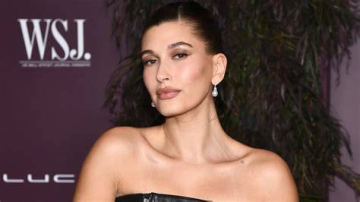 Hailey Bieber flipped off the camera