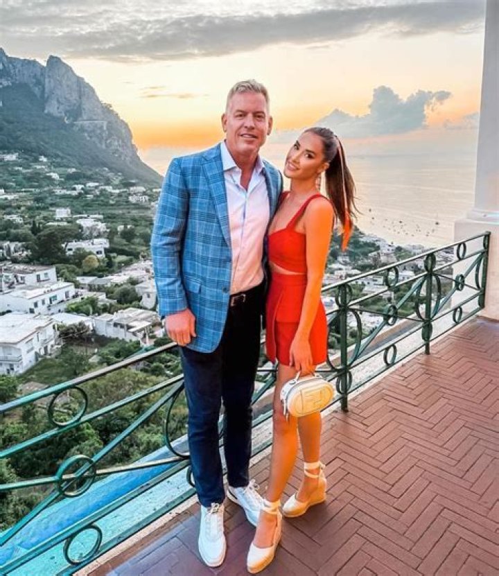 Haley Clark is dating NFL legend Troy Aikman