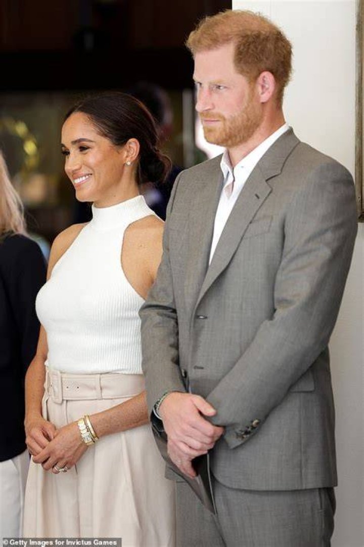 Harry and Meghan stood with the politicians today