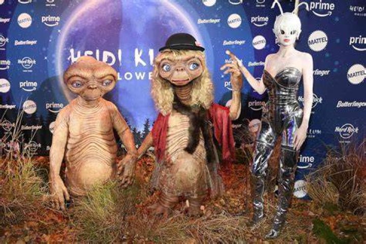 Heidi Klum Halloween Party Alien Costume