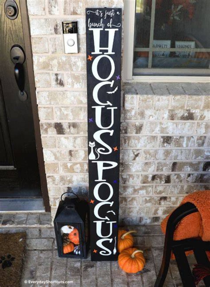 Hocus Pocus porch sign