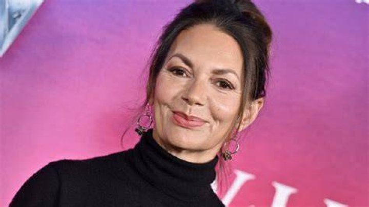 How Much Money Does Joanne Whalley Make? Latest Joanne Whalley Net Worth Income Salary