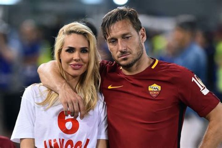 Ilary Blasi has been accused of cheating by Francesco Totti