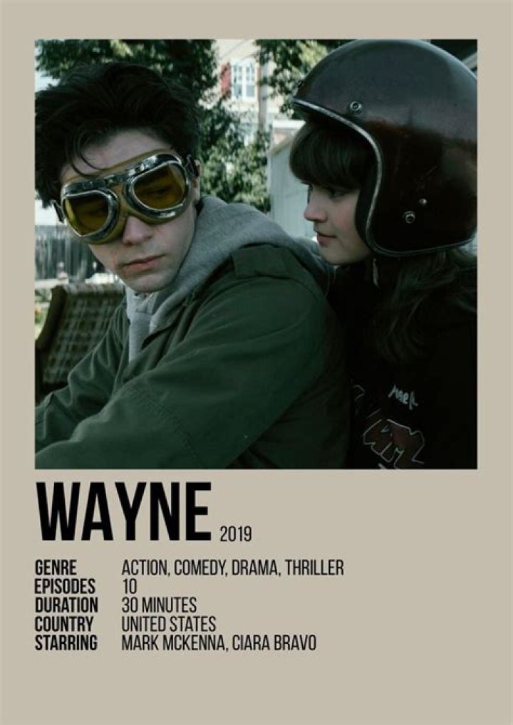In 2019, Wayne was pictured outside a Hooters bar, famed for their sexy waitresses in revealing clothes
