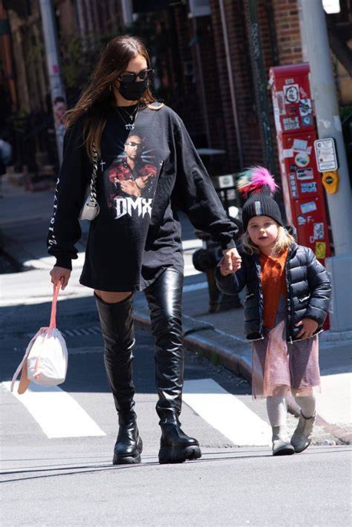 Irina wore a DMX T-shirt that Kanye designed back in April