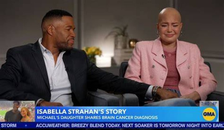 Isabella said she first started her 'e-commerce/creator journey' in 2020