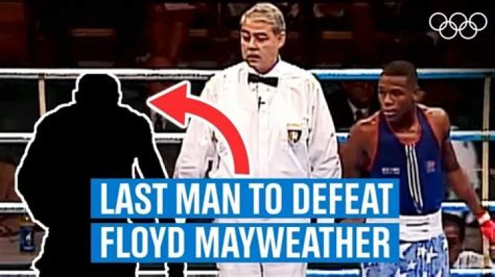  It is believed that Mayweather owns three private jets