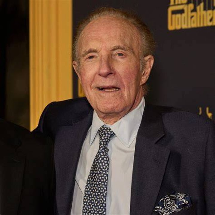 James Caan Dead: 'The Godfather' and Elf Star Dies at 82