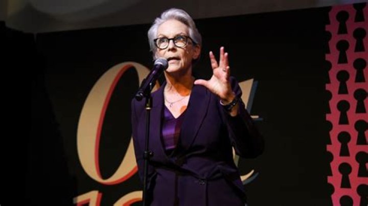 Jamie Lee Curtis Is Against Plastic Surgery: It Made Me &lsquo;Feel Worse&rsquo;