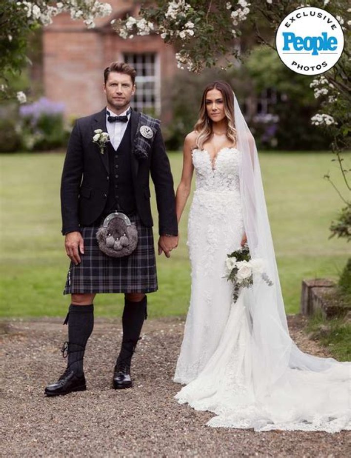 Jana Kramer, Allan Russell