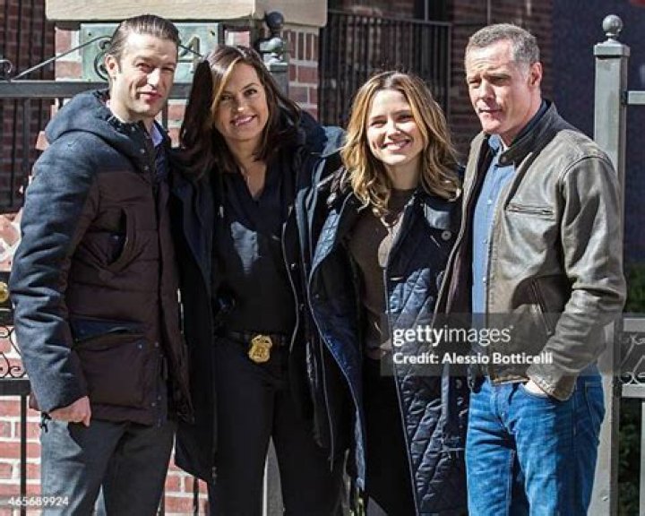 Jason Beghe Sophia Bush