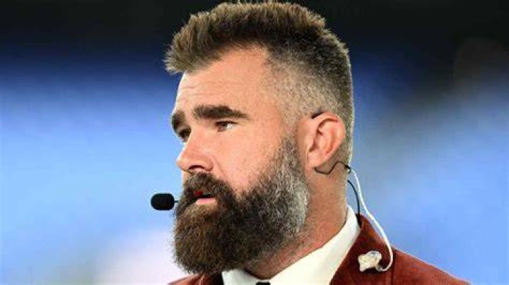 Jason Kelce Doesn't Like Seeing Taylor Swift Dad Wearing Chiefs Gear