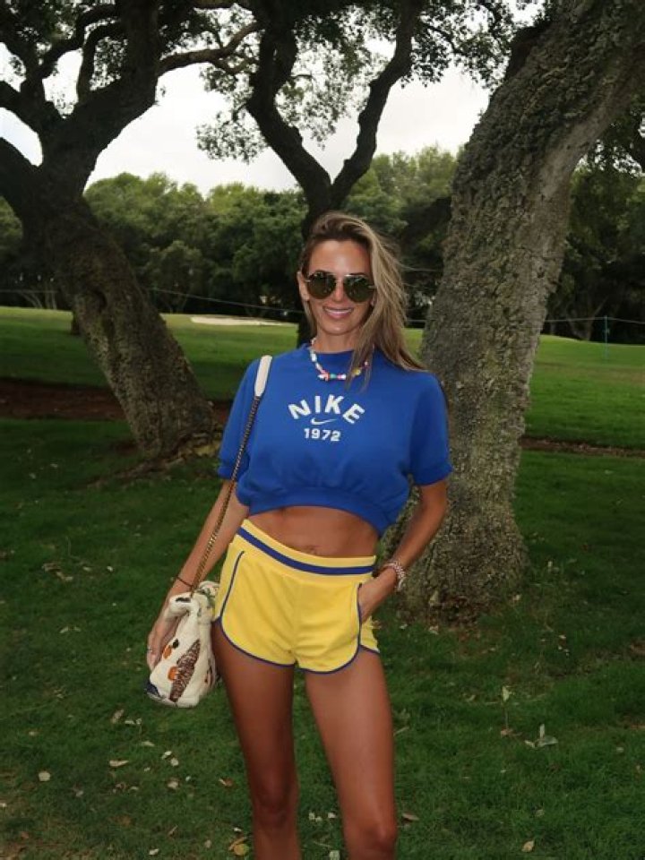 Jena Sims posed on Instagram without a bra and sent her fans into meltdown