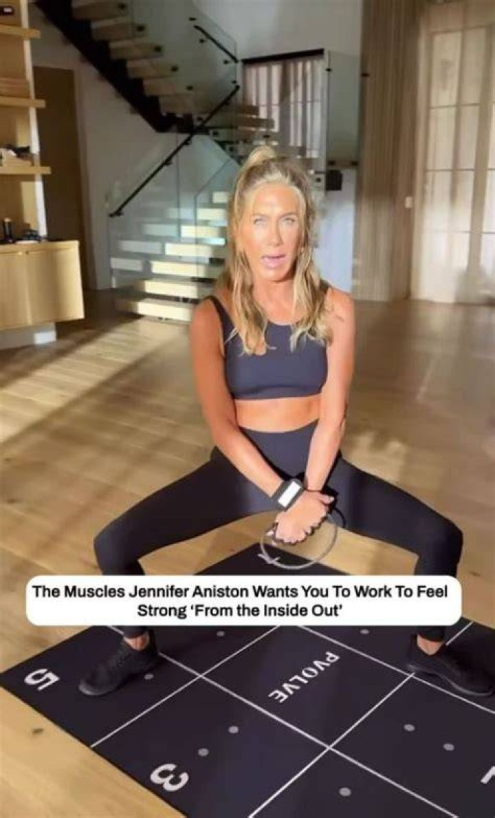 Jennifer Aniston sports a huge moonstone necklace 