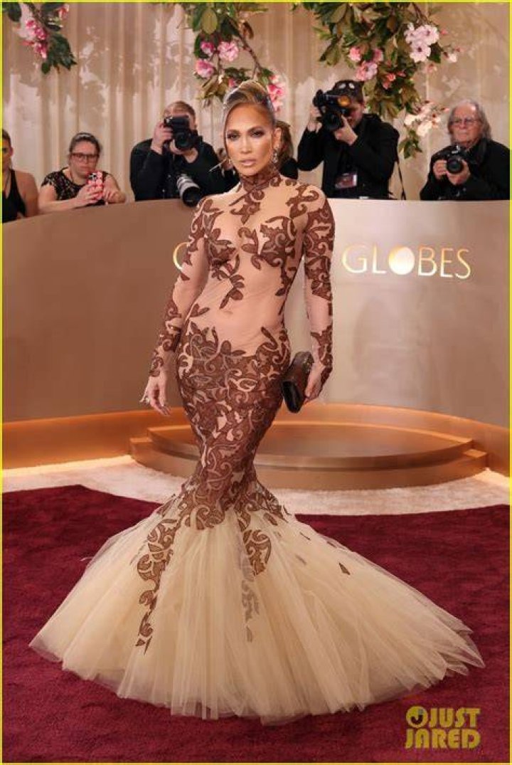 Jennifer Lopez is another amazing woman in her 50s