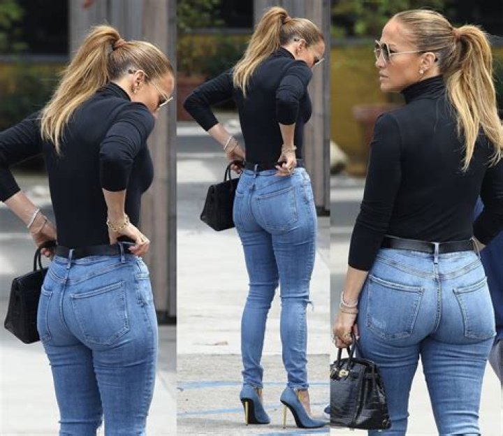 Jennifer Lopez - side/butt