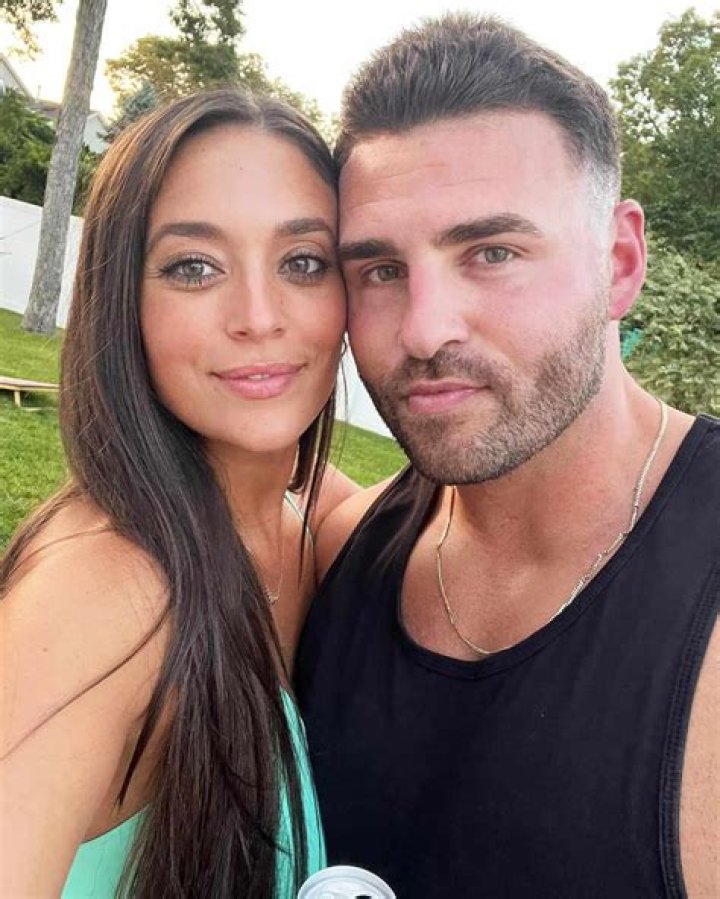 Jersey Shore Sammi Sweetheart Giancola and Deena Nicole Cortese Claim Ryan Reynolds Was Rude When They Met