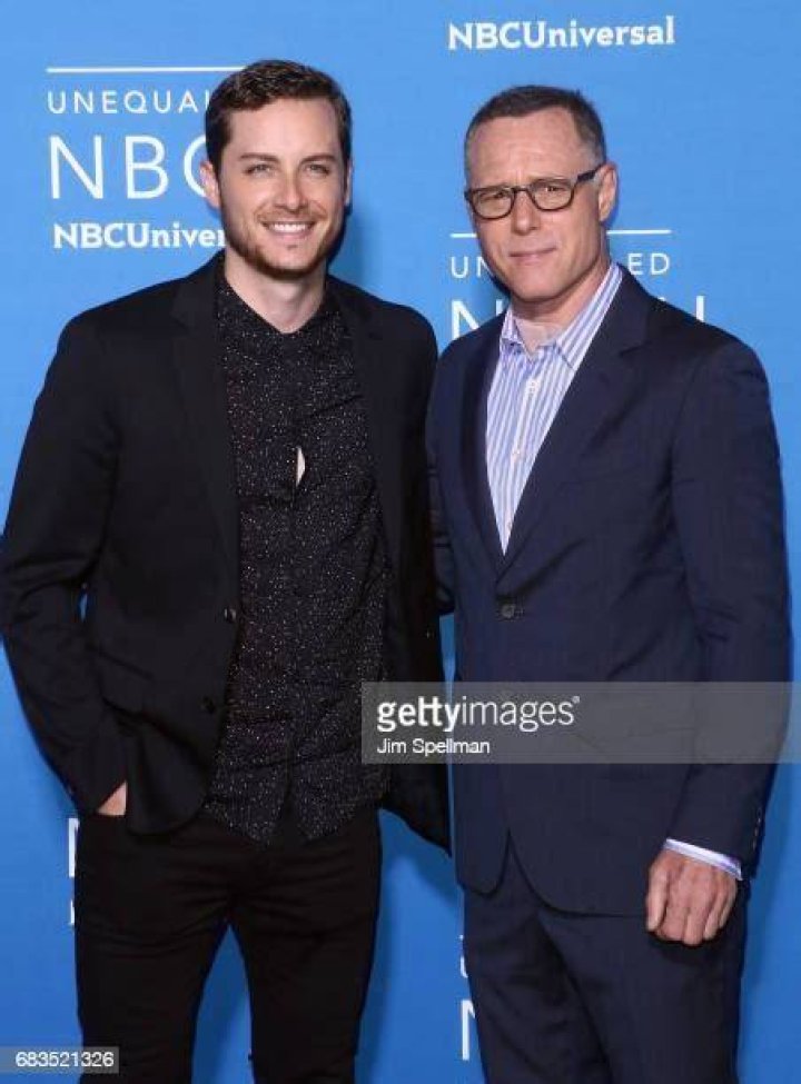 Jesse Lee Soffer Jason Beghe Chicago PD Upstead Married