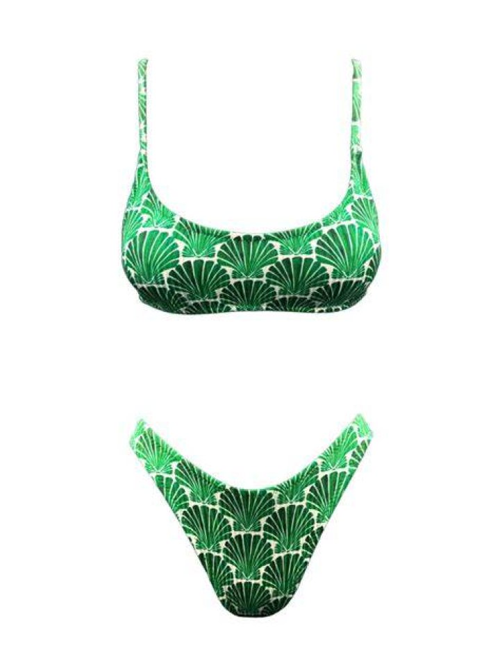 jessica and emma bikinis