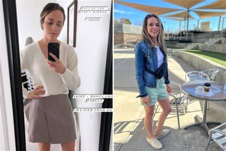 Jinger Duggar showed off her long legs while wearing shorts
