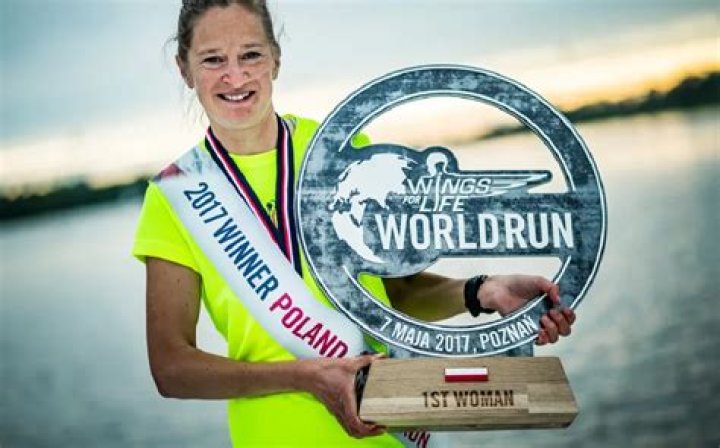 Joasia Zakrzewski won the women&rsquo;s event in a long-distance race across the Atacama Desert in Chile in 2013