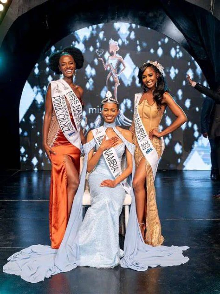  Johanna Carter was crowned Miss South Africa in 1966