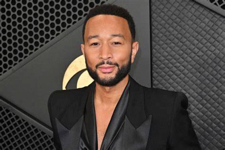 John Legend gave a powerful performance of Feeling Good