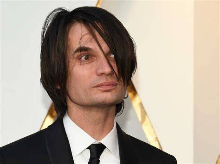 Jonny Greenwood Net Worth, Income, Salary, Earnings, Biography, How much money make?