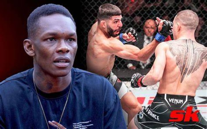 Judges Sal D'Amato and Ben Cartlidge deemed Khabib to have lost round one of last night's bout
