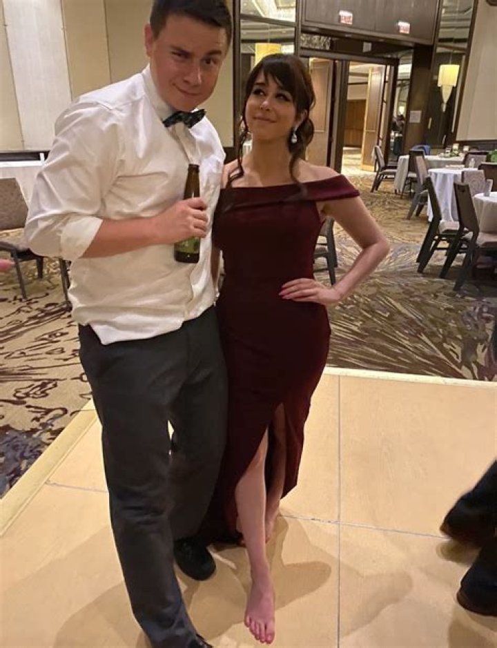 June Nicole Lapine &ndash; Shoe0nHead Height, Age, Boyfriend, Biography, Wiki, Net Worth