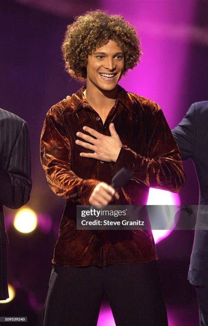Justin with American Idol season two runner-up Clay Aiken