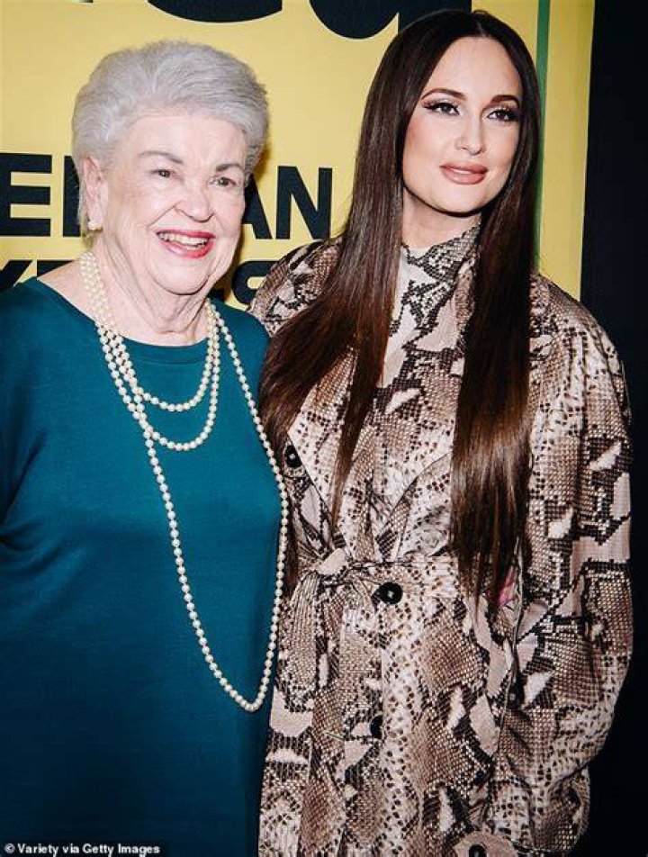 Kacey Musgraves Says Her Grandmother Didnt Approve Her Nude Album Cover
