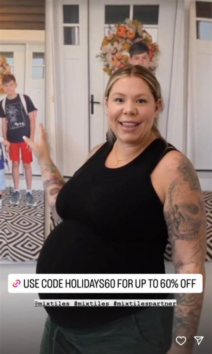 Kailyn showed off the home's gorgeous kitchen