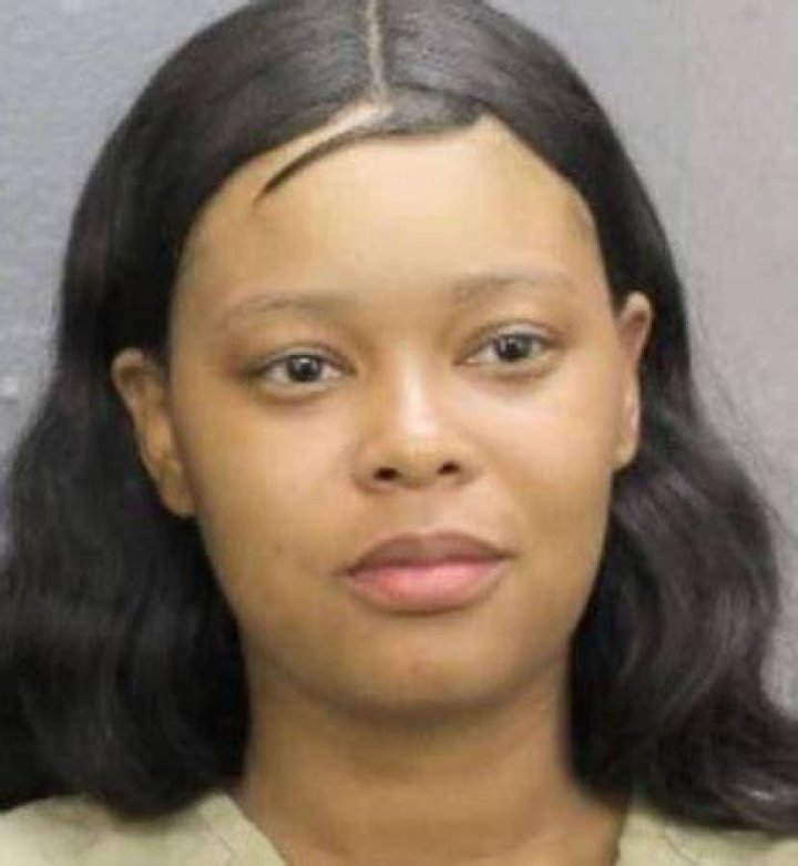  Kaira Candida Ferguson, 21