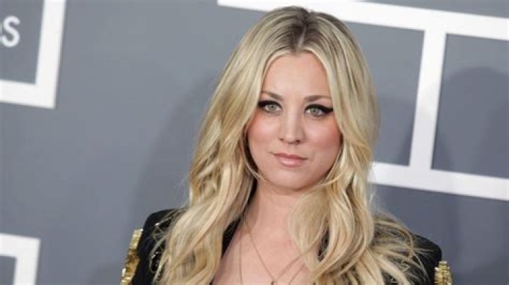Kaley Cuoco admitted that she needed help getting in the mood for her first sex scene on The Flight Attendant