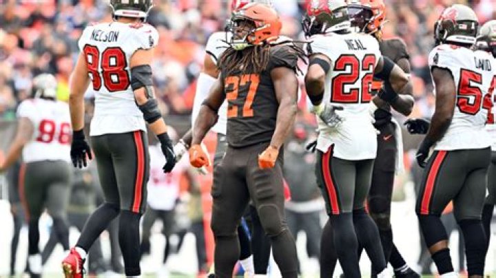 Kareem Hunt visited with the New Orleans Saints and will do the same with the Indianapolis Colts