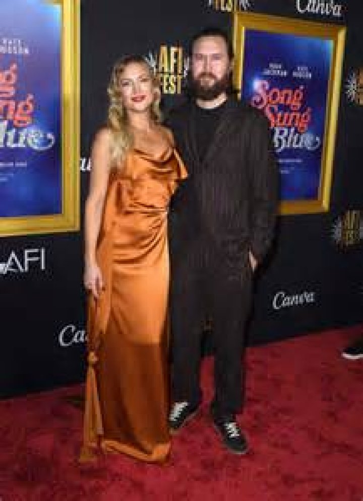 Kate Hudson and her fianc&eacute; Chance Moore