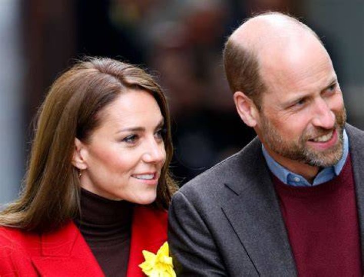 Kate Middleton and Prince William gazing