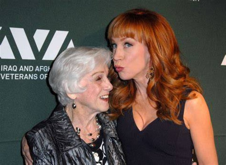  Kathy Griffin shares heartbreaking grief after her mom dies on St Patrick&rsquo;s Day