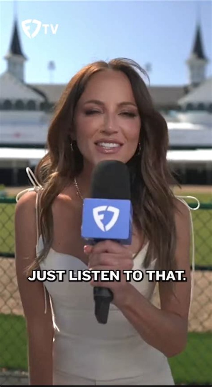 Kay Adams dazzles fans on Tuesday