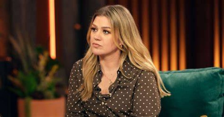 Kelly said she goes by 'what Art says,' not by what an article says