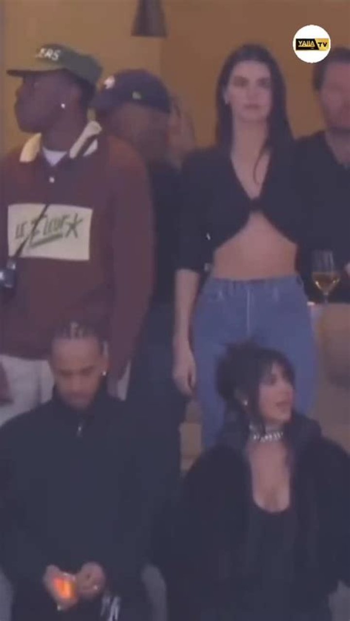 Kendall Jenner Spotted Dancing With Hailey Bieber at Ex-Boyfriend Harry Styles&rsquo; L.A. Concert
