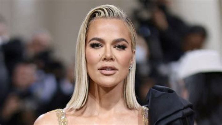 Khloe Kardashian looks fresh-faced and unedited in her leaked bikini pic