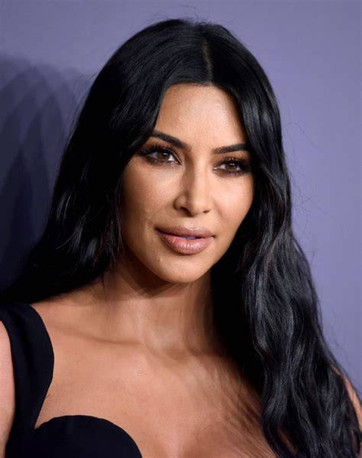 kim kardashian amfar