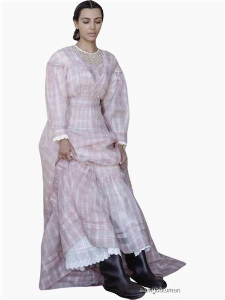Kim Kardashian - April 3 (peasant dress)