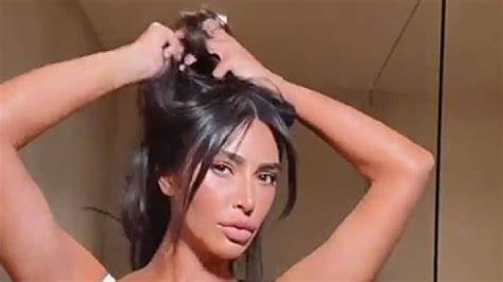 Kim Kardashian Gets Curtain Bangs 2